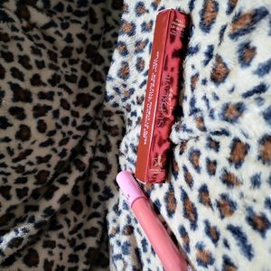 Supreme Lip Gloss in Fatality